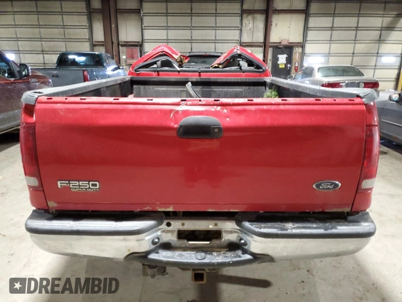 2004 Ford F-250 XL z VIN 1FTNX21P54EC35544, wystawiony jako Copart lot #86547174 z przebiegiem 167 432 mil mil oraz Szkoda całkowita • Salvage title. Historia ofert i sprzedaży dostępna na DreamBid. Obrazek 6.