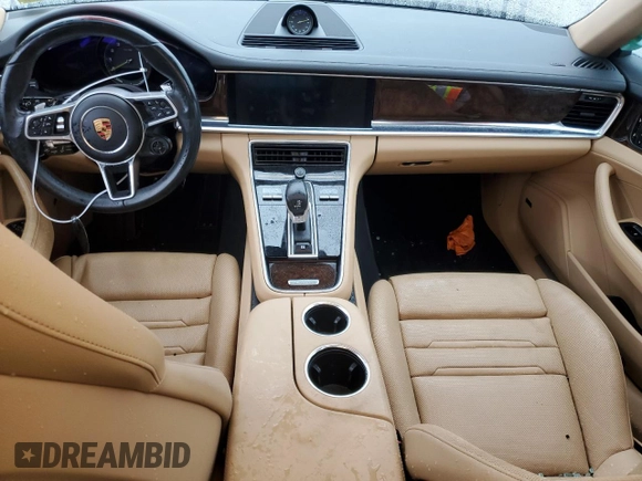 2018 Porsche Panamera 4 E-Hybrid z VIN WP0AE2A72JL176870, wystawiony jako Copart lot #68290623 z przebiegiem Nie podano mil oraz Nie do naprawy • Non repairable. Historia ofert i sprzedaży dostępna na DreamBid. Obrazek 8.