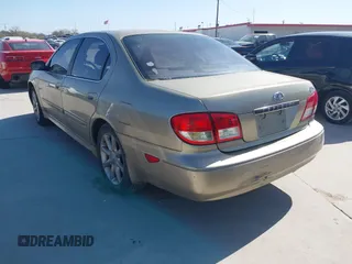 2002 Infiniti I35 Luxury with VIN JNKDA31A12T029546, listed as a IAAI auction lot 41853216 with 89,911 mi miles. Bid and sale history available at carsss.com. Image 3.