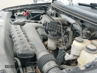 2006 Ford F-150 XLT with VIN 1FTPX14V26NB85959, listed as a IAAI auction lot 43150590 with 130,199 mi miles and . Bid and sale history available at DreamBid. Image 14.