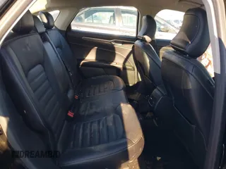 2017 Ford Fusion SE с VIN 3FA6P0HD7HR365399, выставлен на аукционе IAAI как лот 41319317 с пробегом Не указан миль и . История ставок и продаж доступна на DreamBid. Изображение 8.