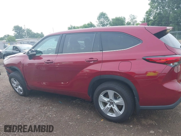 2021 Toyota Highlander L z VIN 5TDZZRAH2MS044221, wystawiony jako IAAI lot #42668093 z przebiegiem 64 539 mil mil oraz . Historia ofert i sprzedaży dostępna na DreamBid. Obrazek 14.