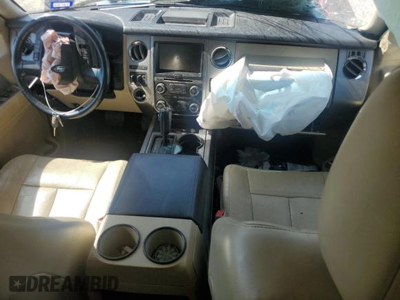2016 Ford Expedition XLT с VIN 1FMJU1HTXGEF32944, выставлен на аукционе Copart как лот 48763125 с пробегом Не указан миль и Списание • Salvage title. История ставок и продаж доступна на DreamBid. Изображение 8.