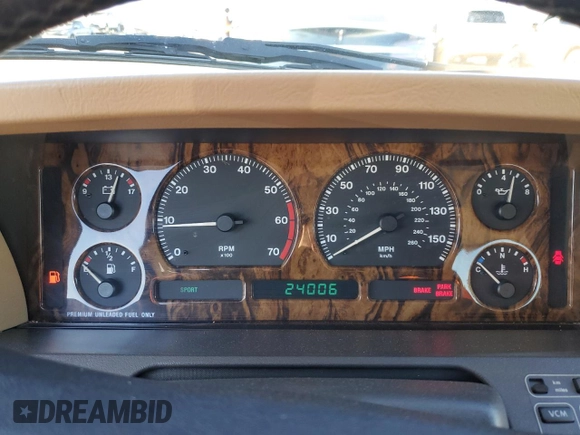1994 Jaguar XJ with VIN SAJKX1747RC690894, listed as a Copart auction lot 88499345 with 24,006 mi miles and Clean Title. Bid and sale history available at DreamBid. Image 9.