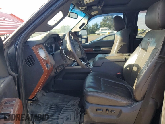2015 Ford F-350 Platinum z VIN 1FT8W3BT5FEB63717, wystawiony jako Copart lot #56717175 z przebiegiem 291 430 mil mil oraz Tytuł czysty. Historia ofert i sprzedaży dostępna na DreamBid. Obrazek 7.