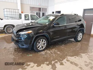 2015 Jeep Cherokee Latitude with VIN 1C4PJLCB9FW536767, listed as a IAAI auction lot 41380122 with 192,535 mi miles. Bid and sale history available at carsss.com. Image 22.
