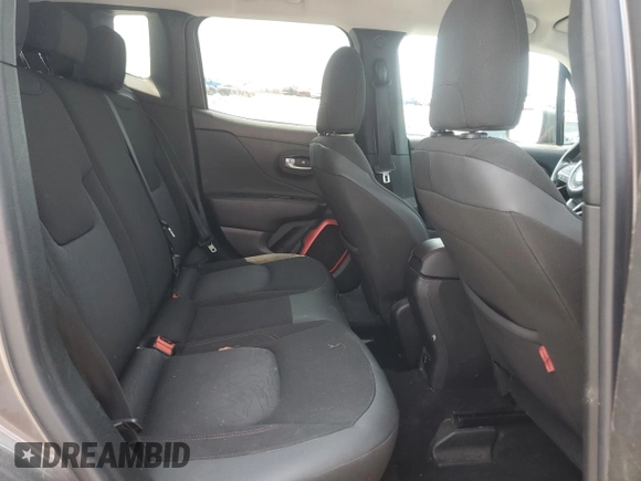 2016 Jeep Renegade Trailhawk with VIN ZACCJBCT5GPC75735, listed as a Copart auction lot 60299005 with 121,990 mi miles and Salvage title. Bid and sale history available at DreamBid. Image 11.