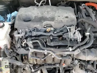 2021 Toyota Sienna XLE with VIN 5TDYSKFC5MS013405, listed as a Copart auction lot 72064865 with 102,860 mi miles and Salvage title. Bid and sale history available at DreamBid. Image 17.