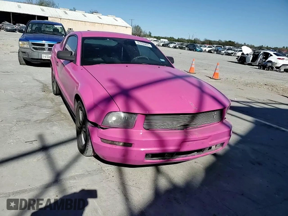 2007 Ford Mustang Deluxe with VIN 1ZVFT80N975339183, listed as a Copart auction lot 87650895 with 165,074 mi miles and Salvage Title. Bid and sale history available at carsss.com. Image 10.