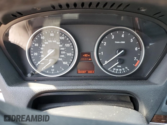 2013 BMW X5 xDrive50i with VIN 5UXZV8C5XD0C14712, listed as a Copart auction lot 59484445 with 84,087 mi miles and Clean title. Bid and sale history available at DreamBid. Image 9.