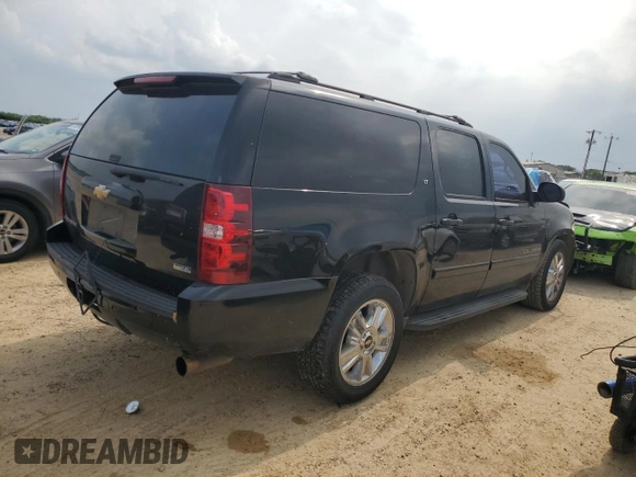 2007 Chevrolet Suburban LTZ with VIN 3GNFC16097G192272, listed as a Copart auction lot 54507205 with 177,744 mi miles and Salvage Title. Bid and sale history available at DreamBid. Image 3.
