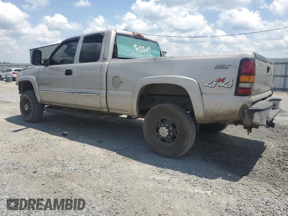 2005 GMC Sierra 2500HD SLT with VIN 1GTHK29U95E103121, listed as a Copart auction lot 57219545 with Not provided miles and Salvage title. Bid and sale history available at DreamBid. Image 2.