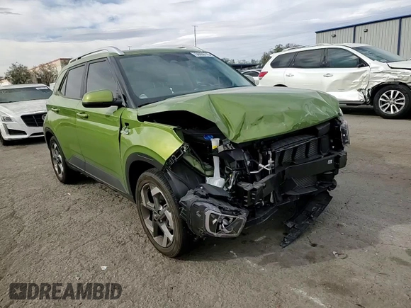 2024 Hyundai Venue SEL z VIN KMHRC8A35RU292994, wystawiony jako Copart lot #50950715 z przebiegiem 10 697 mil mil oraz Szkoda całkowita • Salvage title. Historia ofert i sprzedaży dostępna na DreamBid. Obrazek 10.