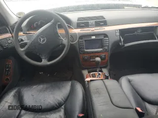 2004 Mercedes-Benz S-Class 4.3L with VIN WDBNG70JX4A398898, listed as a Copart auction lot 71103134 with 0 mi miles and Salvage Title. Bid and sale history available at carsss.com. Image 8.