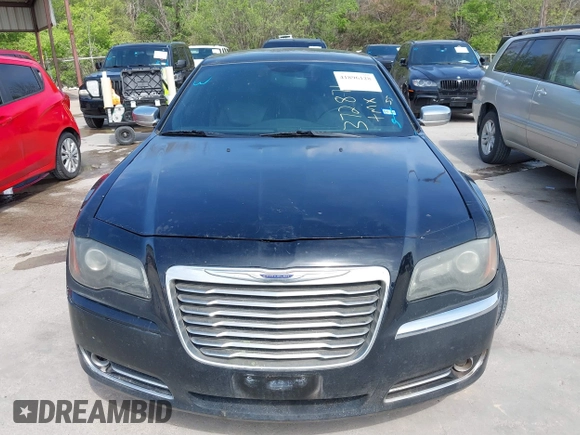 2014 Chrysler 300 with VIN 2C3CCAEG6EH372871, listed as a IAAI auction lot 41896128 with 137,240 mi miles. Bid and sale history available at carsss.com. Image 6.