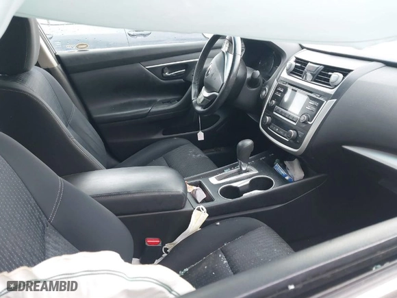 2016 Nissan Altima 2.5 S with VIN 1N4AL3AP8GC255955, listed as a IAAI auction lot 41720346 with 53,926 mi miles. Bid and sale history available at carsss.com. Image 5.