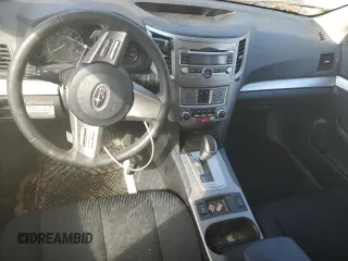 2010 Subaru Outback Premium All-Weather Anniversary z VIN 4S4BRBGCXA3343436, wystawiony jako Copart lot #55884994 z przebiegiem Nie podano mil oraz Szkoda całkowita • Salvage title. Historia ofert i sprzedaży dostępna na DreamBid. Obrazek 8.