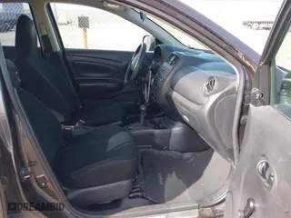 2015 Nissan Versa SV with VIN 3N1CN7AP1FL821352, listed as a IAAI auction lot 41379695 with 226,129 mi miles. Bid and sale history available at carsss.com. Image 5.