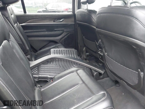 2023 Jeep Grand Cherokee Limited with VIN 1C4RJKBGXP8795290, listed as a IAAI auction lot 42179653 with 13,241 mi miles and . Bid and sale history available at DreamBid. Image 8.