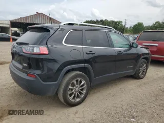 2019 Jeep Cherokee Latitude Plus with VIN 1C4PJLLB4KD344520, listed as a Copart auction lot 54535535 with 121,277 mi miles and Salvage Title. Bid and sale history available at DreamBid. Image 3.