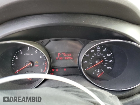 2018 Kia Sedona L with VIN KNDMA5C16J6374241, listed as a Copart auction lot 84114674 with 135,079 mi miles and Clean Title. Bid and sale history available at carsss.com. Image 9.