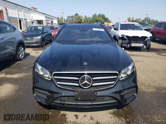2019 Mercedes-Benz E 450 with VIN WDDZH6JB5KA687143, listed as a Copart auction lot 71470924 with Not Provided miles and Non Repairable. Bid and sale history available at DreamBid. Image 5.