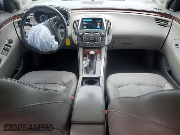 2013 Buick LaCrosse Leather с VIN 1G4GC5E39DF258425, выставлен на аукционе Copart как лот 60646225 с пробегом 152 288 миль миль и Списание • Salvage title. История ставок и продаж доступна на DreamBid. Изображение 8.
