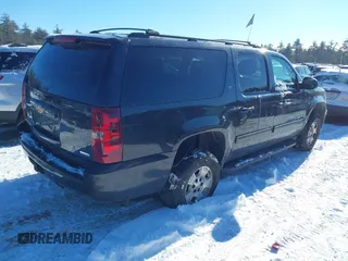 2012 Chevrolet Suburban LT with VIN 1GNSKJE71CR296524, listed as a IAAI auction lot 41394741 with 173,623 mi miles. Bid and sale history available at carsss.com. Image 4.
