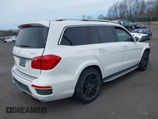 2015 Mercedes-Benz GL-Class GL 63 AMG with VIN 4JGDF7EE3FA486234, listed as a IAAI auction lot 41771766 with 146,400 mi miles. Bid and sale history available at carsss.com. Image 4.