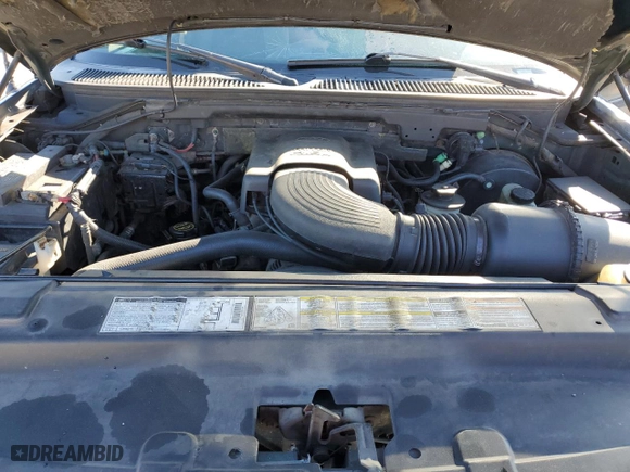 2001 Ford F-150 SuperCrew XLT with VIN 1FTRW08W21KA11571, listed as a Copart auction lot 87355594 with 220,175 mi miles and Salvage Title. Bid and sale history available at carsss.com. Image 12.