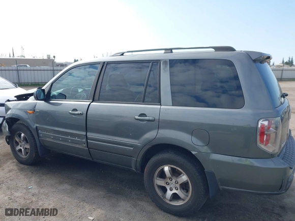 2007 Honda Pilot EX-L with VIN 5FNYF28647B016901, listed as a IAAI auction lot 41522913 with 159,244 mi miles. Bid and sale history available at carsss.com. Image 15.