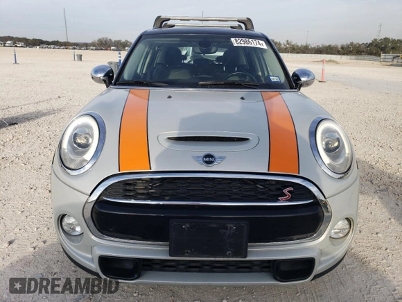 2015 MINI Cooper Hardtop 4 Door S with VIN WMWXU3C50F2B65944, listed as a Copart auction lot 82986174 with 121,207 mi miles and Clean Title. Bid and sale history available at carsss.com. Image 5.