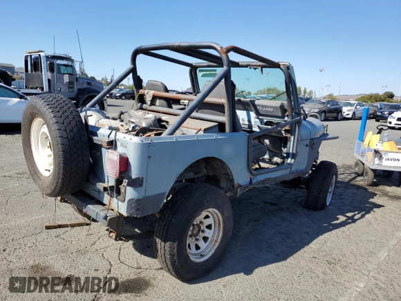 1985 Jeep CJ z VIN 1JCCF87E7FT035118, wystawiony jako Copart lot #70082064 z przebiegiem Nie podano mil oraz Tytuł czysty. Historia ofert i sprzedaży dostępna na DreamBid. Obrazek 3.
