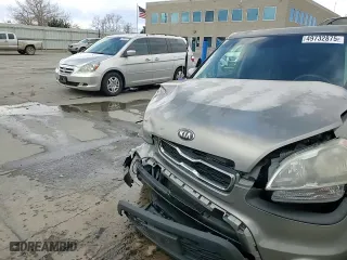 2013 Kia Soul with VIN KNDJT2A54D7600065, listed as a Copart auction lot 49732875 with 102,454 mi miles and Salvage Title. Bid and sale history available at carsss.com. Image 14.