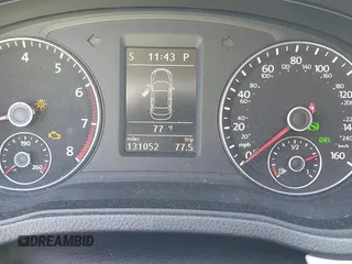 2012 Volkswagen Passat SE с VIN 1VWBP7A3XCC002571, выставлен на аукционе IAAI как лот 42138635 с пробегом 131 052 миль миль и . История ставок и продаж доступна на DreamBid. Изображение 7.