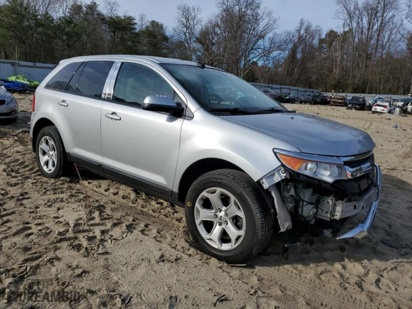 2013 Ford Edge SEL with VIN 2FMDK3JC8DBC68736, listed as a Copart auction lot 48136835 with 139,676 mi miles and Salvage Title. Bid and sale history available at carsss.com. Image 4.