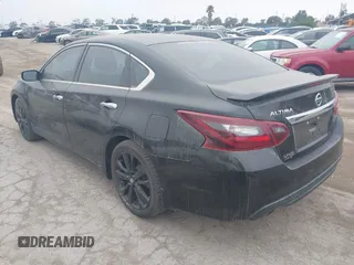 2017 Nissan Altima SL with VIN 1N4AL3AP0HC218528, listed as a IAAI auction lot 41967042 with 90,010 mi miles and . Bid and sale history available at DreamBid. Image 3.