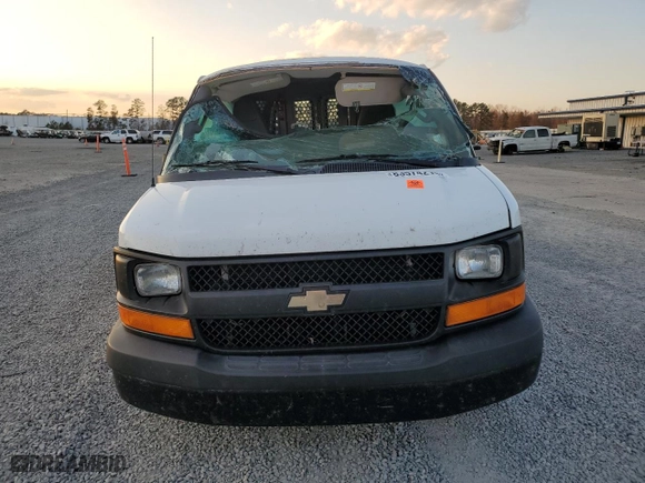 2016 Chevrolet Express Cargo Van with VIN 1GCWGAFF1G1124774, listed as a Copart auction lot 83574214 with 270,050 mi miles and Salvage Title. Bid and sale history available at carsss.com. Image 5.