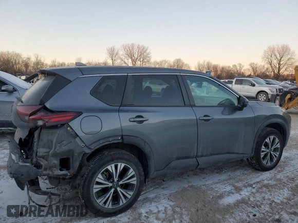 2022 Nissan Rogue SV with VIN 5N1BT3BB9NC671376, listed as a Copart auction lot 41855375 with 39,011 mi miles and Salvage Title. Bid and sale history available at carsss.com. Image 3.