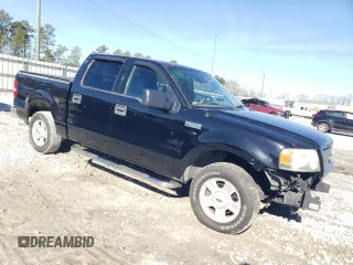 2004 Ford F-150 XLT with VIN 1FTRW12W44KC03478, listed as a Copart auction lot 41484105 with 211,176 mi miles and Salvage Title. Bid and sale history available at carsss.com. Image 4.