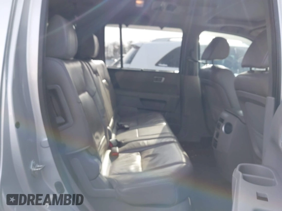 2014 Honda Pilot Touring with VIN 5FNYF4H9XEB038551, listed as a IAAI auction lot 41585720 with 150,725 mi miles and . Bid and sale history available at carsss.com. Image 8.