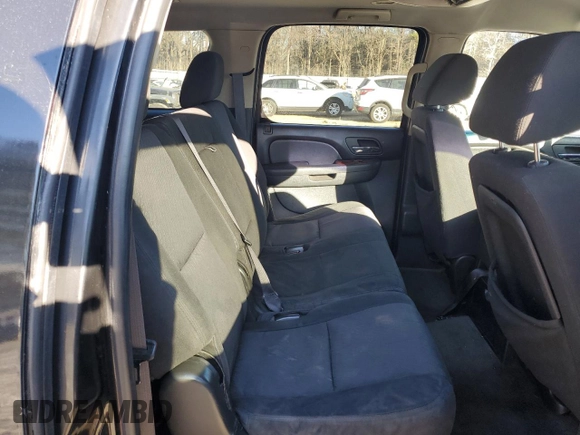 2011 Chevrolet Suburban LS with VIN 1GNSCHE01BR155461, listed as a Copart auction lot 89156045 with 214,430 mi miles and Salvage Title. Bid and sale history available at carsss.com. Image 11.