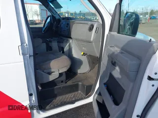 2009 Ford Econoline Cargo with VIN 1FTNE24L79DA86615, listed as a IAAI auction lot 41969289 with 158,267 mi miles and . Bid and sale history available at DreamBid. Image 5.