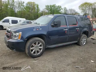 2009 Chevrolet Suburban LT w/1LT with VIN 1GNFK26339R269157, listed as a Copart auction lot 53614035 with 260,295 mi miles and Salvage Title. Bid and sale history available at carsss.com. Image 1.