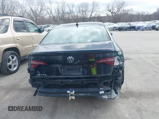 2023 Volkswagen Jetta S с VIN 3VW5M7BU9PM012994, выставлен на аукционе IAAI как лот 41708614 с пробегом 44 029 миль миль и . История ставок и продаж доступна на DreamBid. Изображение 16.