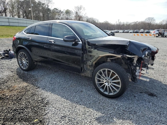 2019 Mercedes-Benz GLC with VIN WDC0J4KB8KF598819, listed as a Copart auction lot 49223885 with 59,937 mi miles and Salvage Title. Bid and sale history available at carsss.com. Image 4.