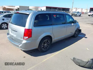 2019 Dodge Grand Caravan GT with VIN 2C4RDGEG5KR660425, listed as a IAAI auction lot 41896185 with 68,682 mi miles and . Bid and sale history available at DreamBid. Image 4.
