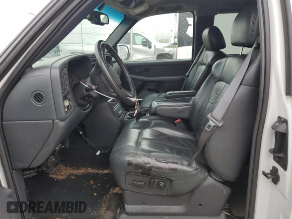 2002 Chevrolet Silverado 1500 LT with VIN 2GCEK19T321328555, listed as a Copart auction lot 55344055 with 96,091 mi miles and Clean Title. Bid and sale history available at carsss.com. Image 7.