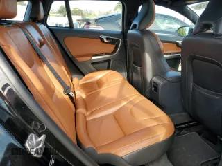 2015 Volvo V60 T5 Drive-E Platinum with VIN YV140MEM5F1231963, listed as a Copart auction lot 42265744 with 102,864 mi miles. Bid and sale history available at carsss.com. Image 10.