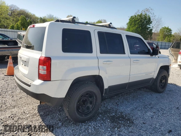 2014 Jeep Patriot Sport with VIN 1C4NJRBB7ED728808, listed as a Copart auction lot 51822075 with 187,771 mi miles and Salvage Title. Bid and sale history available at DreamBid. Image 3.